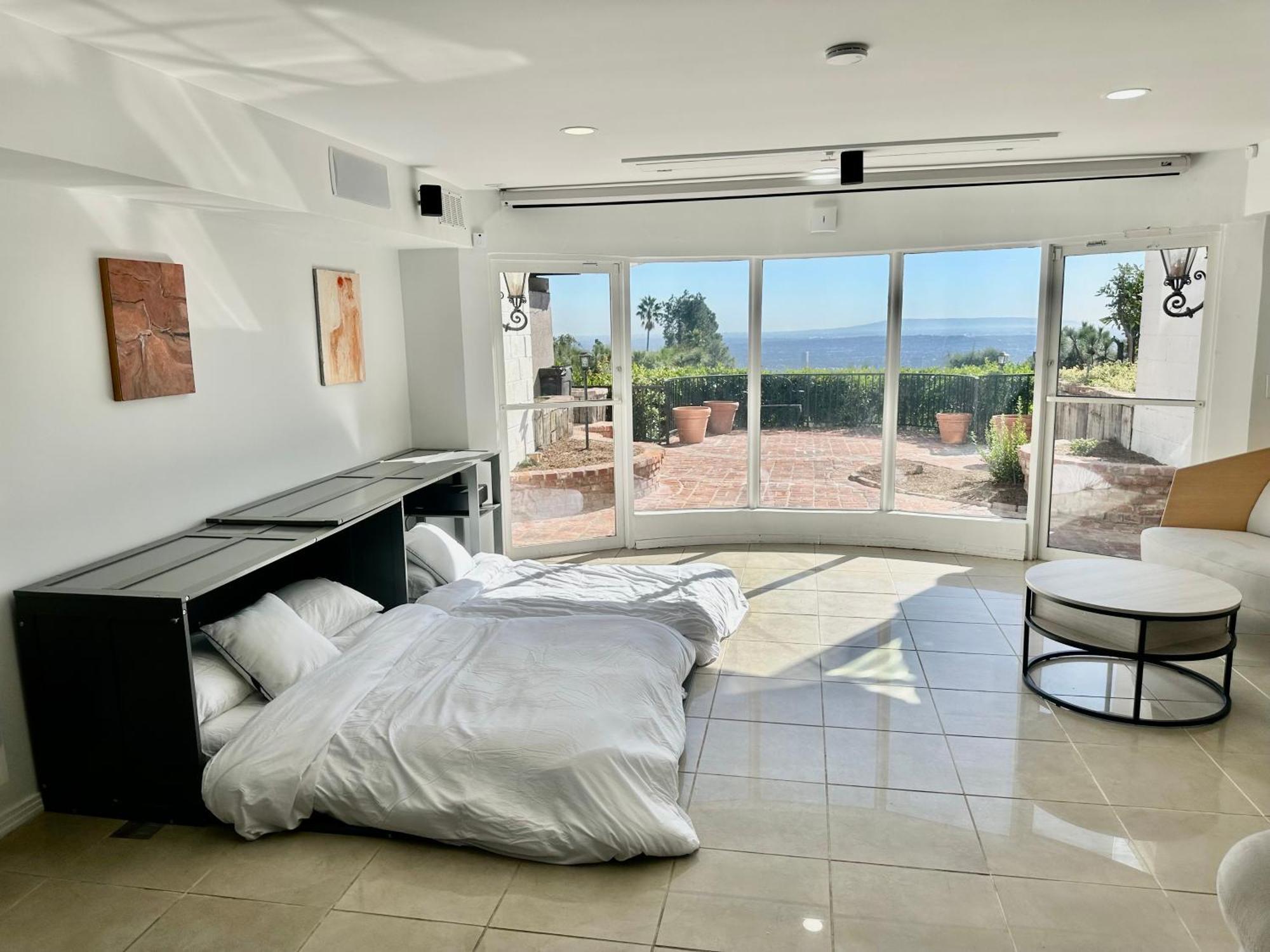 Le Chateau Los Angeles Eksteriør billede